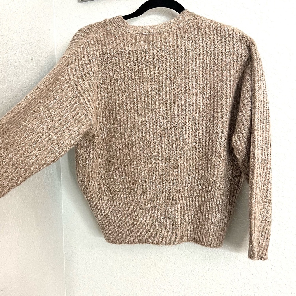 Comfy and cozy Allie Rose Beige knit cardigan sweater - Picture 4 of 11